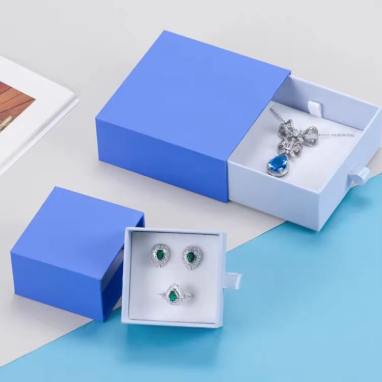 Blue personalized jewelry box set with suede inner support