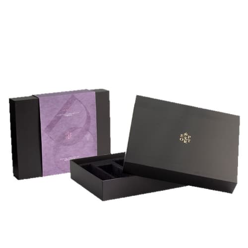 Elegant Cosmetic Box - Luxe Packaging Solution