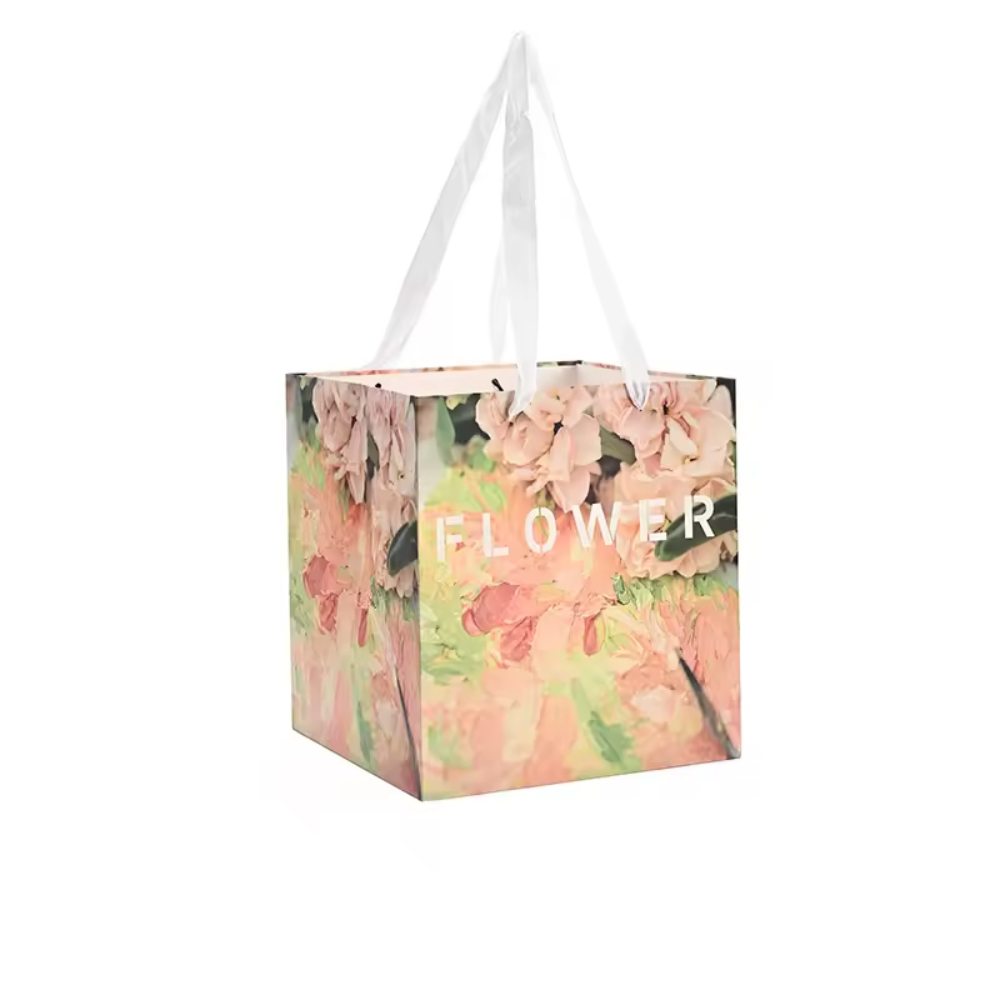 Custom Logo Shopping Packaging Gold Stamping on Oil Painting Bouquet Gift Kraft Paper Bag