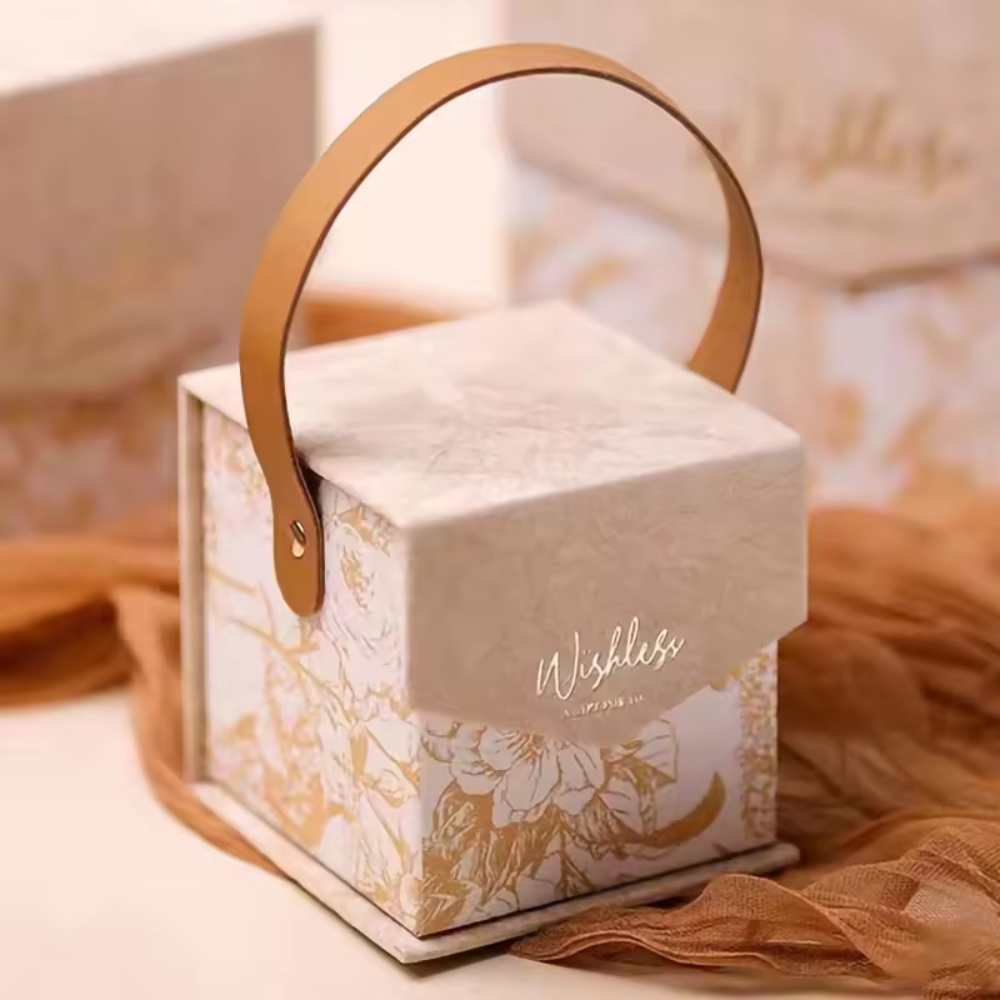 Factory Price Luxury Cardboard Paper Boxes Bridesmaid Return Gifts Packaging Flannel Box With Handle Wedding Candy Box