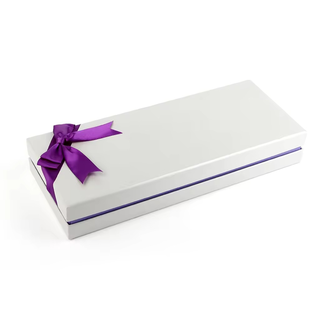 Wholesale Press on Nails and Eyelashes Box Custom Luxury Empty Press on Nail Packaging Box