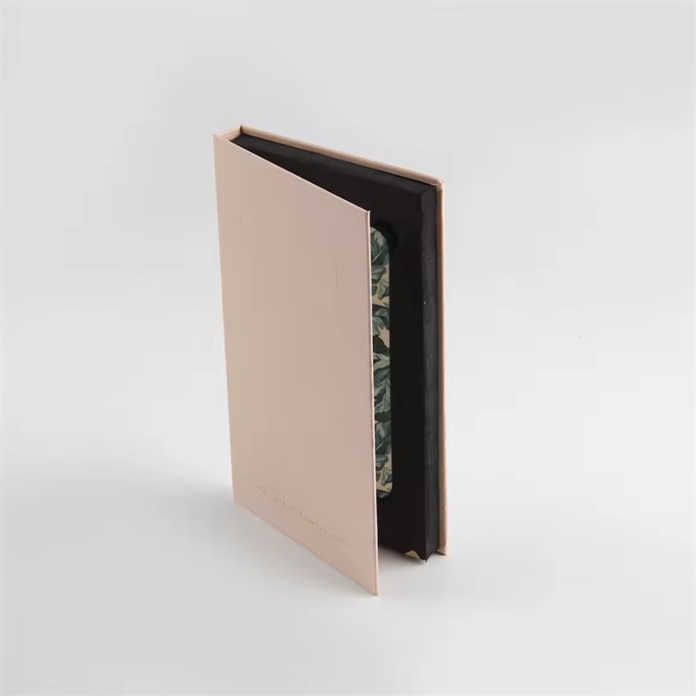 New Arrival Craft Paper Boxes Custom Luxury Cell Phone case Packaging