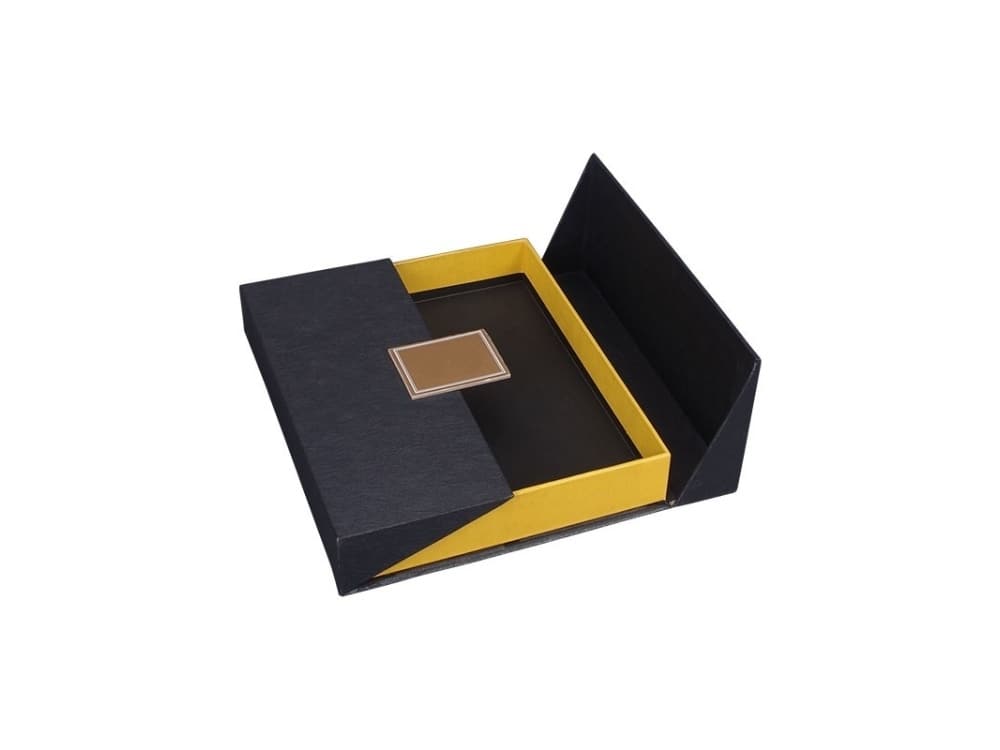 Luxury Rigid Boxes for Startups: Affordable Packaging Design to Elevate Your Unboxing Experience