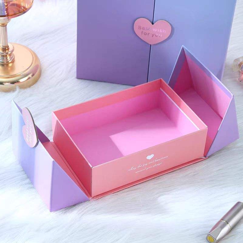 Customize different sizes of double open gift boxes.jpg