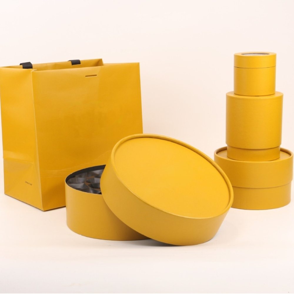 Round gift box set_WH_1000x1000px.jpg